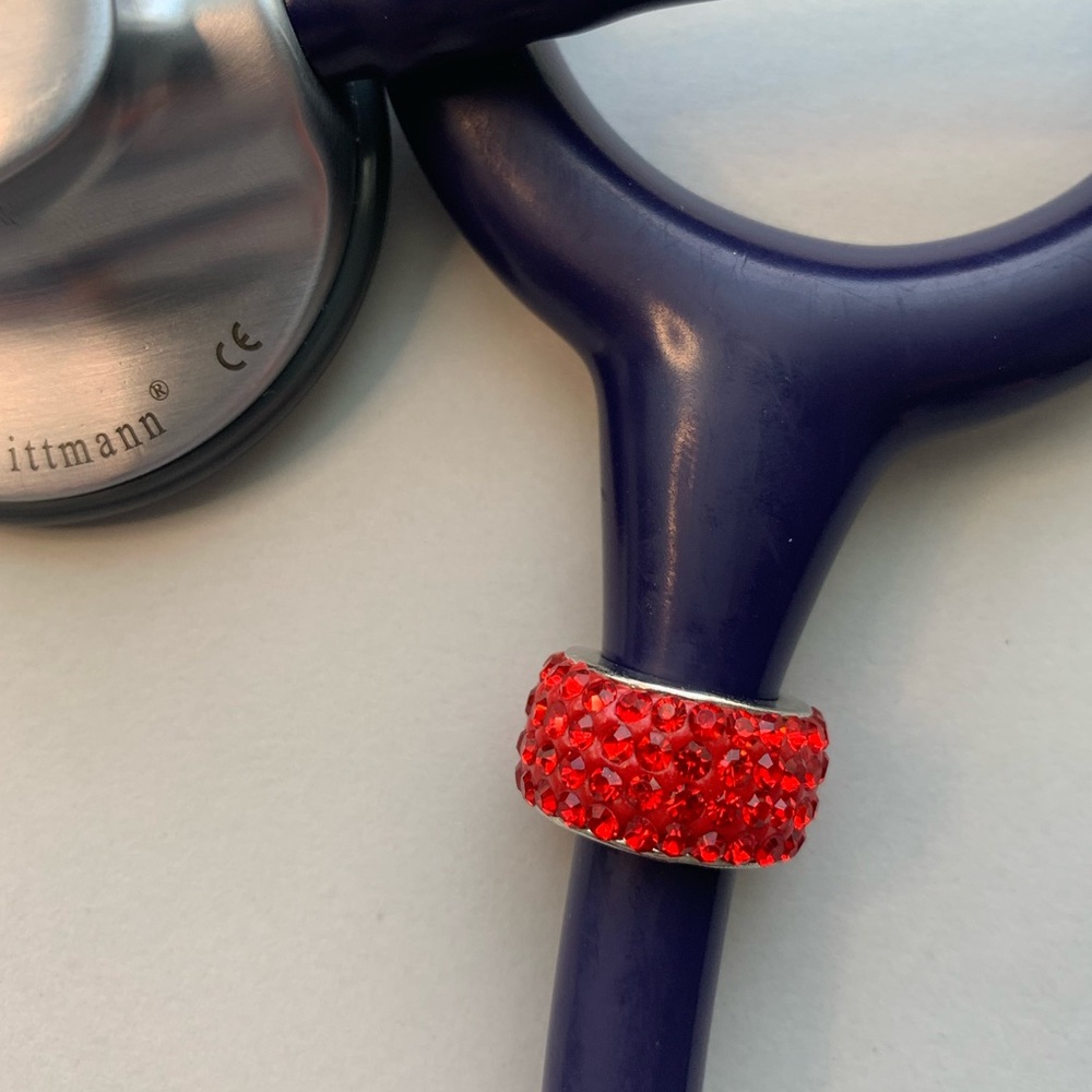 🌺 Sparkling Bedazzled Red Stethoscope Charm